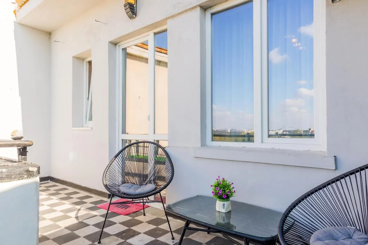 Deluxe Cismigiu Park Apartment Bucharest